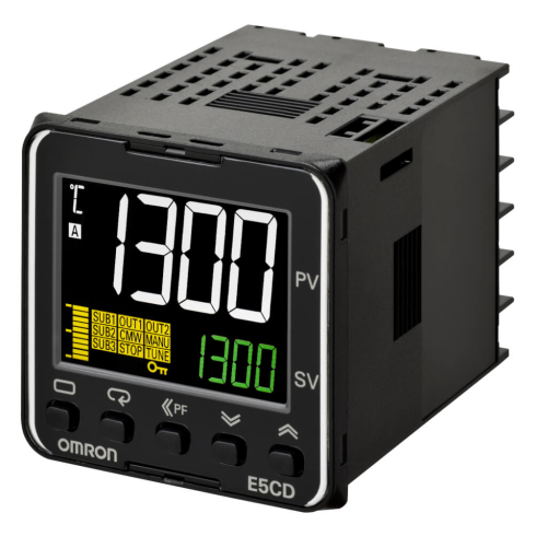 Контроллер температуры c адаптивным управлением Omron E5CD-QX2D6M-002